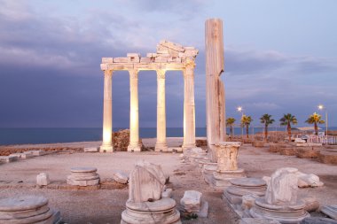 Apollon Tapınağı