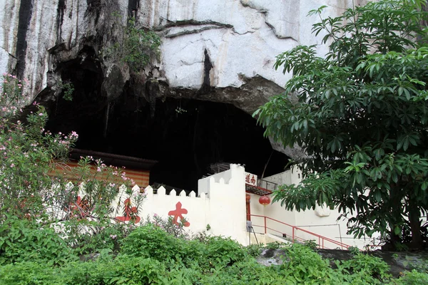 Temple in cave — Stock Photo, Image