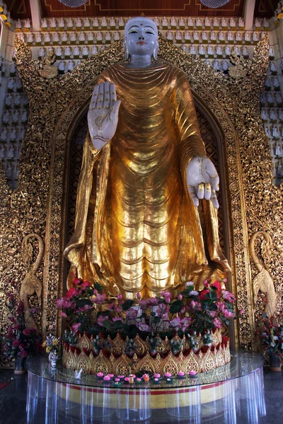 佛雕像 — 图库照片