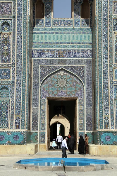 Fontana e moschea — Foto Stock