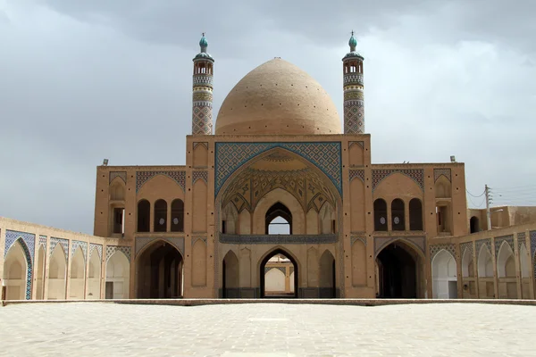 Mesquita de tijolo — Fotografia de Stock