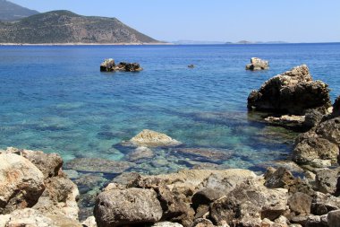 Akdeniz kıyılarında