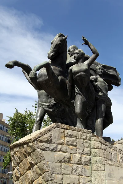 Pomnik ataturk — Zdjęcie stockowe