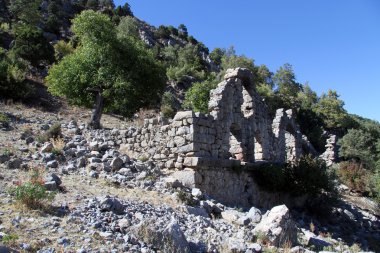 Antik kilise