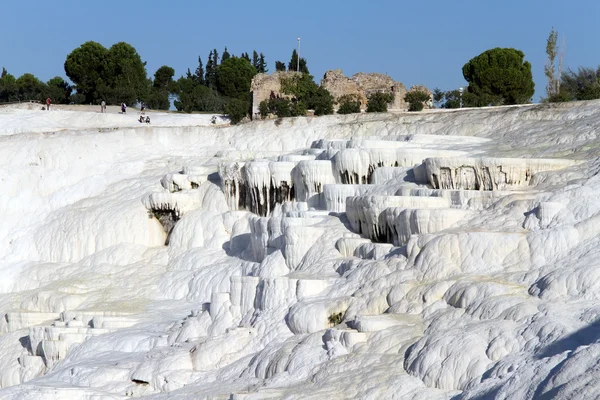 Rovine e travertino — Foto Stock