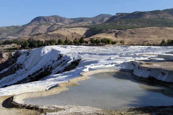 Acqua e travertino — Foto Stock