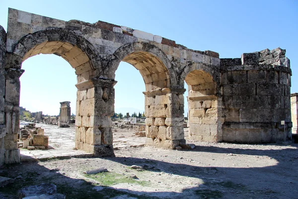 Poort in hyerapolis — Stockfoto