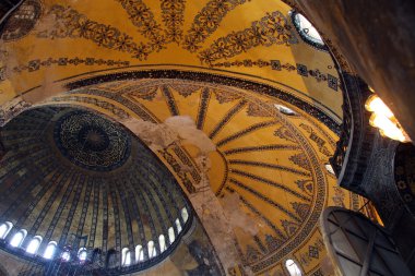 kubbe içinde aya sophya