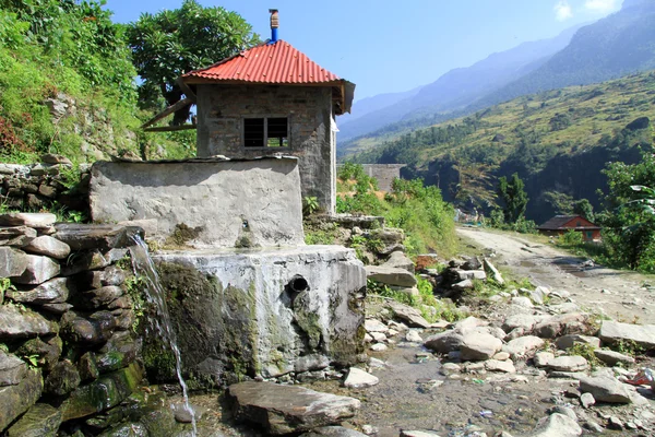 Fonte e água — Fotografia de Stock