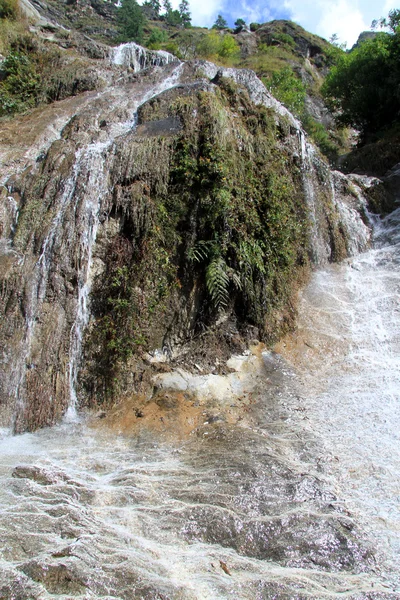 Waterfall — Stock Photo, Image