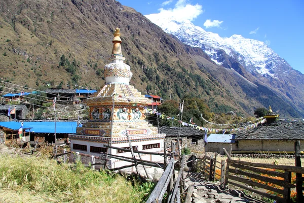 Buddhistisk stupa — Stockfoto