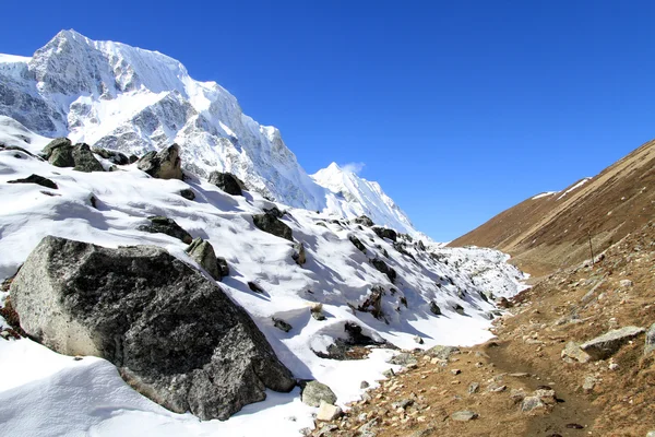 Patika dağ — Stok fotoğraf
