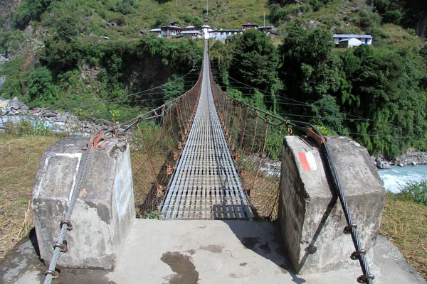 Suspension bridge — Stock Photo, Image