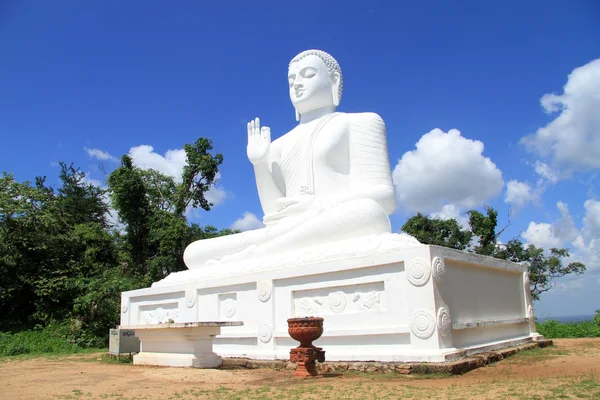 Biały Budda — Zdjęcie stockowe