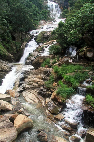 Ravana-Wasserfall — Stockfoto