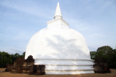 Beyaz stupa