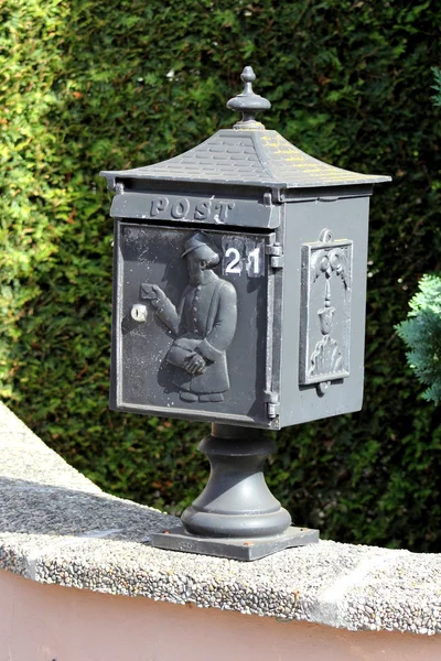 Retro postbox — Stock Photo, Image