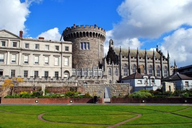 Dublin Castle clipart