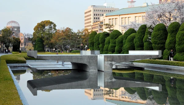 Hiroshima city chugoku régióban, Japán (honshu sziget). híres atombomba kupola. — Stock Fotó