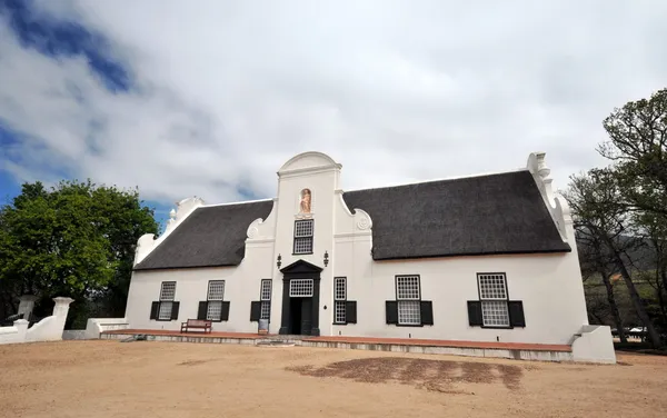 Geleneksel homestead şarap bir çiftlikte groot constantia adlı — Stok fotoğraf