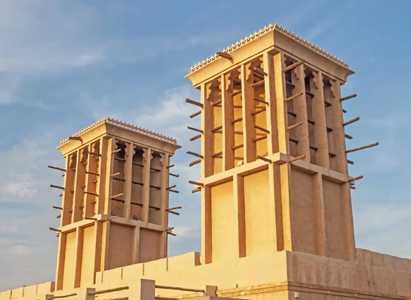 Torres Vento Tradicionais Dubai Nos Emirados Árabes Unidos Torres Pegam — Fotografia de Stock
