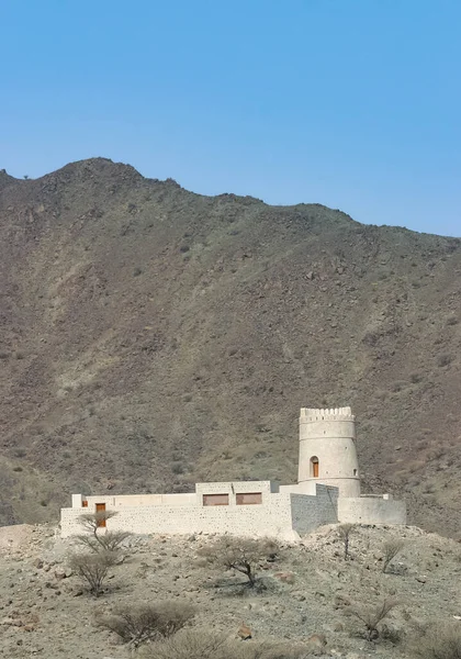 Samostatná Pevnost Vrcholku Kopce Vnitrozemí Východního Pobřeží Emirátu Sharjah Spojených — Stock fotografie