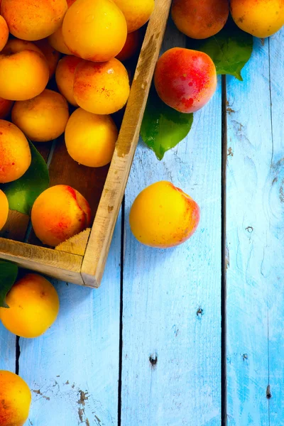 Arte abstrato mercado fundo frutas em um fundo de madeira — Fotografia de Stock