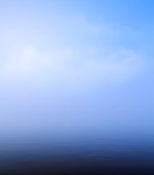 アート美しい青い水と空の背景 — ストック写真