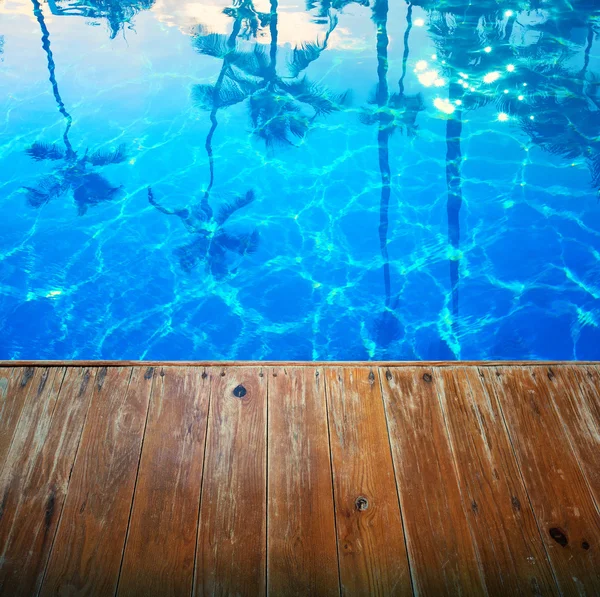 Resumen Hermoso fondo marino con muelle de madera vacío — Foto de Stock