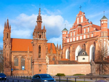 St. Anne's kilise ve Kilise St. Francis ve Bernadine