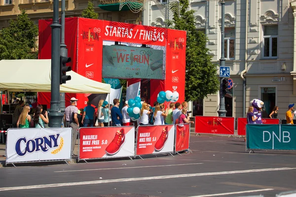 Vi kör vilnius dnb Halvmarathon — Stockfoto