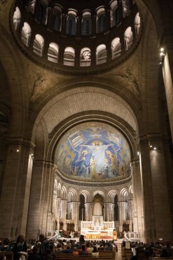 Paris, Fransa - 29 Ekim 2017: Fransa 'nın Montmartre bölgesindeki Basilica Sacre Coeur' un İçişleri.