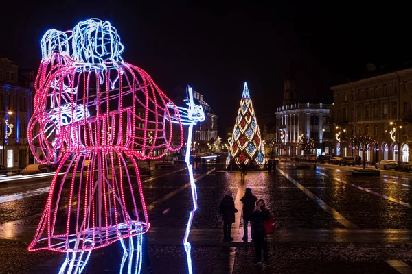 Vilnius Lituania Dicembre 2020 Vista Notturna Dell Albero Natale Ornato — Foto Stock