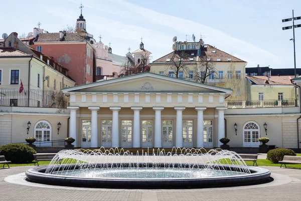 Vilnius Lituânia Abril 2022 Palácio Presidencial República Lituânia Pátio Com — Fotografia de Stock