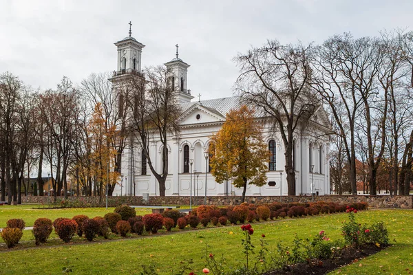 Iglesia Juan Bautista Birzai Lituania Fundada Por Familia Tyszkiewicz Siglo —  Fotos de Stock