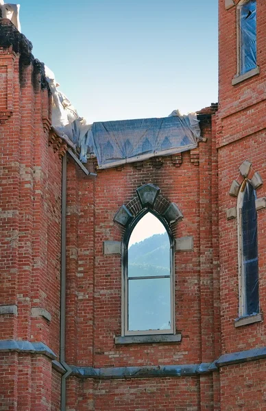 Burned church window — Stock Photo, Image