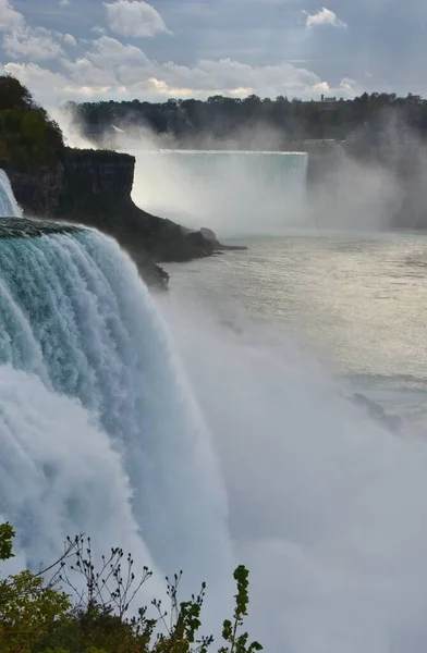 Dramatiskt Ljus Stormigt Väder Niagara Faller — Stockfoto