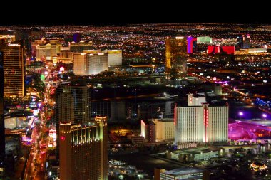 Las vegas strip parlak ışıklar