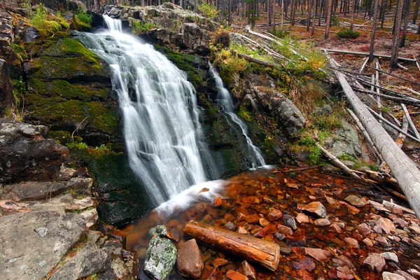 Upper Memorial Falls dans le Montana — Photo