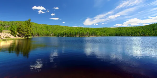 Sibley jezero Bighornu národní les — Stock fotografie