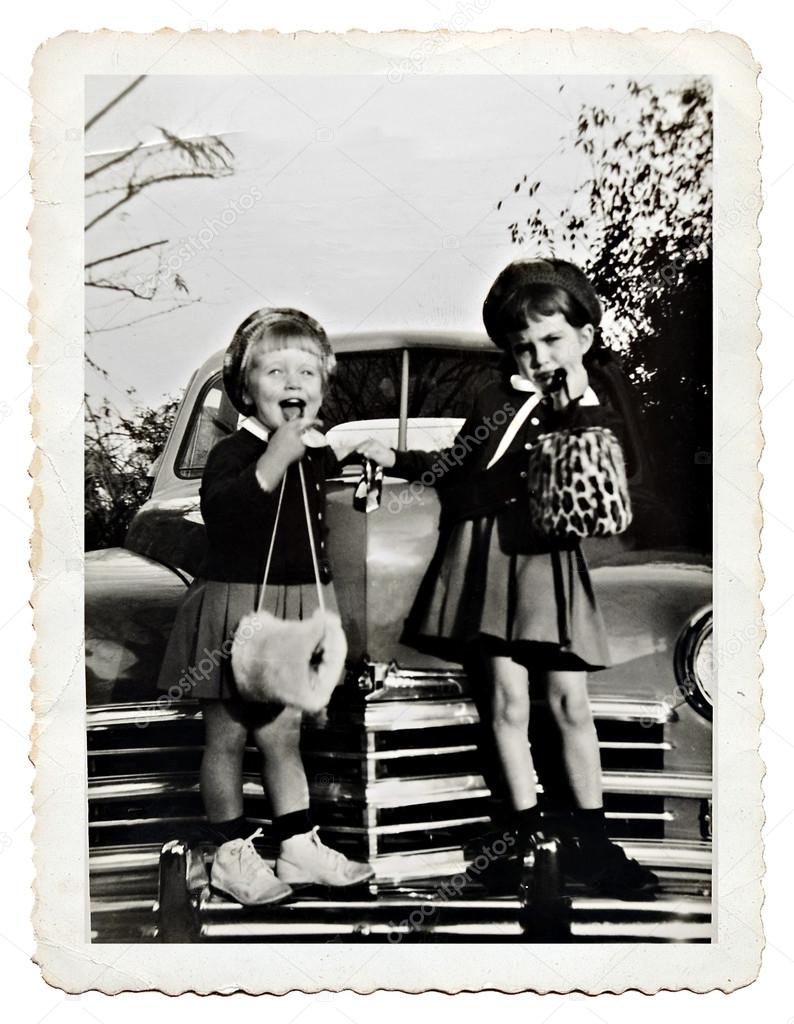 Girls and a Car in 1950.