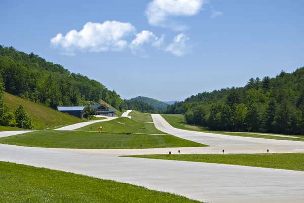 Small Runway in the Mountains — Stock Photo, Image