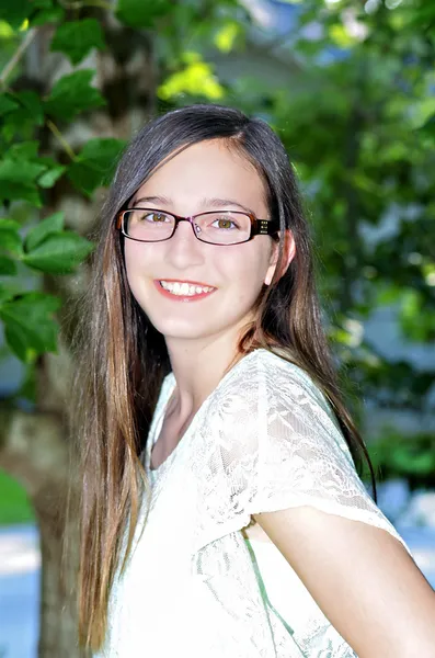 Beautiful Teen Girl with Glasses — Stock Photo, Image