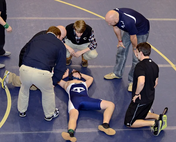 Injured Wrestler — Stock Photo, Image