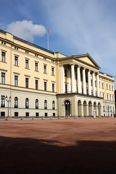Palacio Real de Oslo, Noruega —  Fotos de Stock