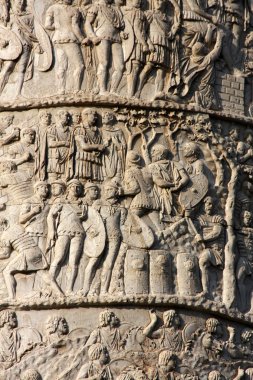 Roma'da Trajan sütunu