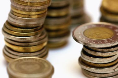 madeni para yığınları