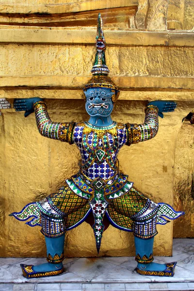 扫管笏嫣垲宏伟的宫殿在曼谷，泰国 — 图库照片