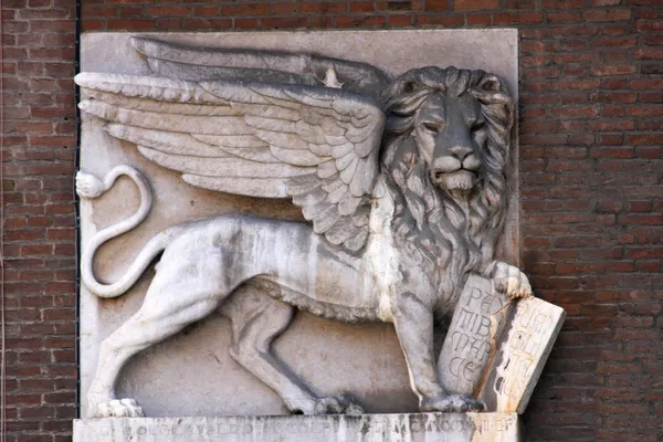 Venetian lion — Stock Photo, Image