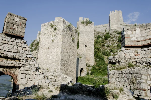 Golubac Fort in Servië — Stockfoto